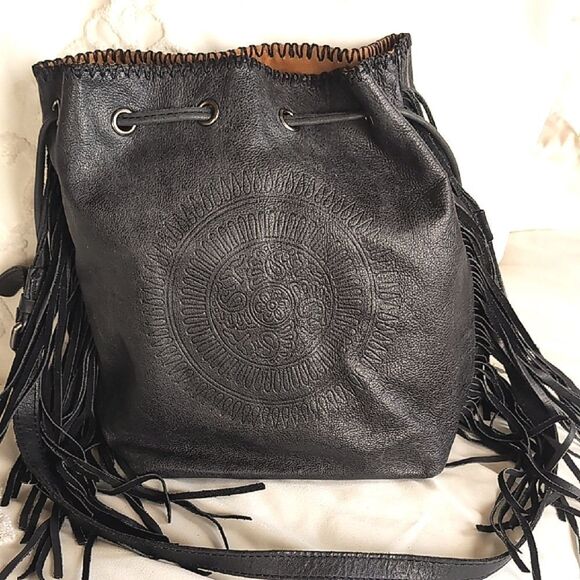 Patricia Nash Nicoletta 🖤 Black Leather Fringe Boho Bucket Bag Crossbody - Picture 1 of 16